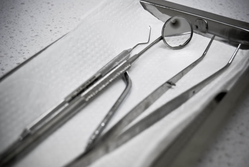 Children in deprived areas more likely to need hospital tooth