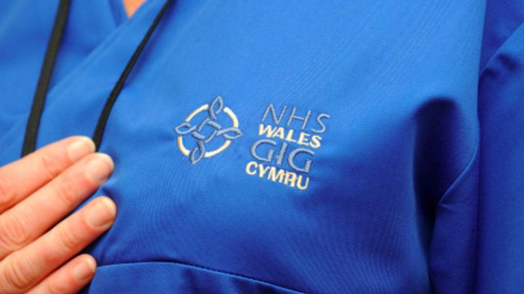 Disappointment as Wales extends student nurse bursary by just one year